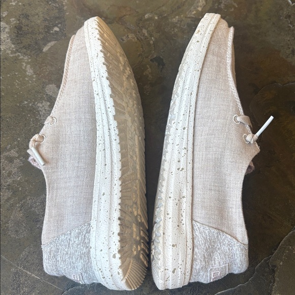 Hey Dude Wendy Shoe - Picture 8 of 13